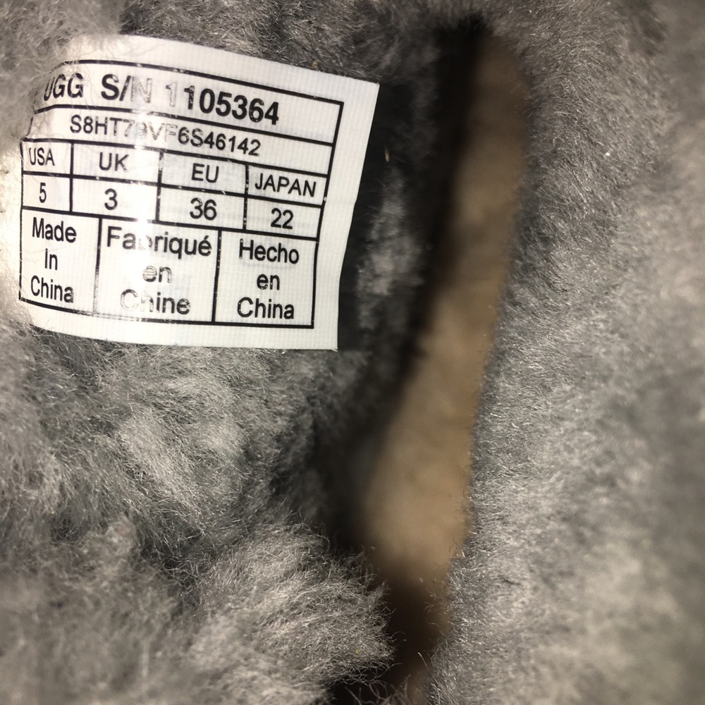 Ugg - image 7
